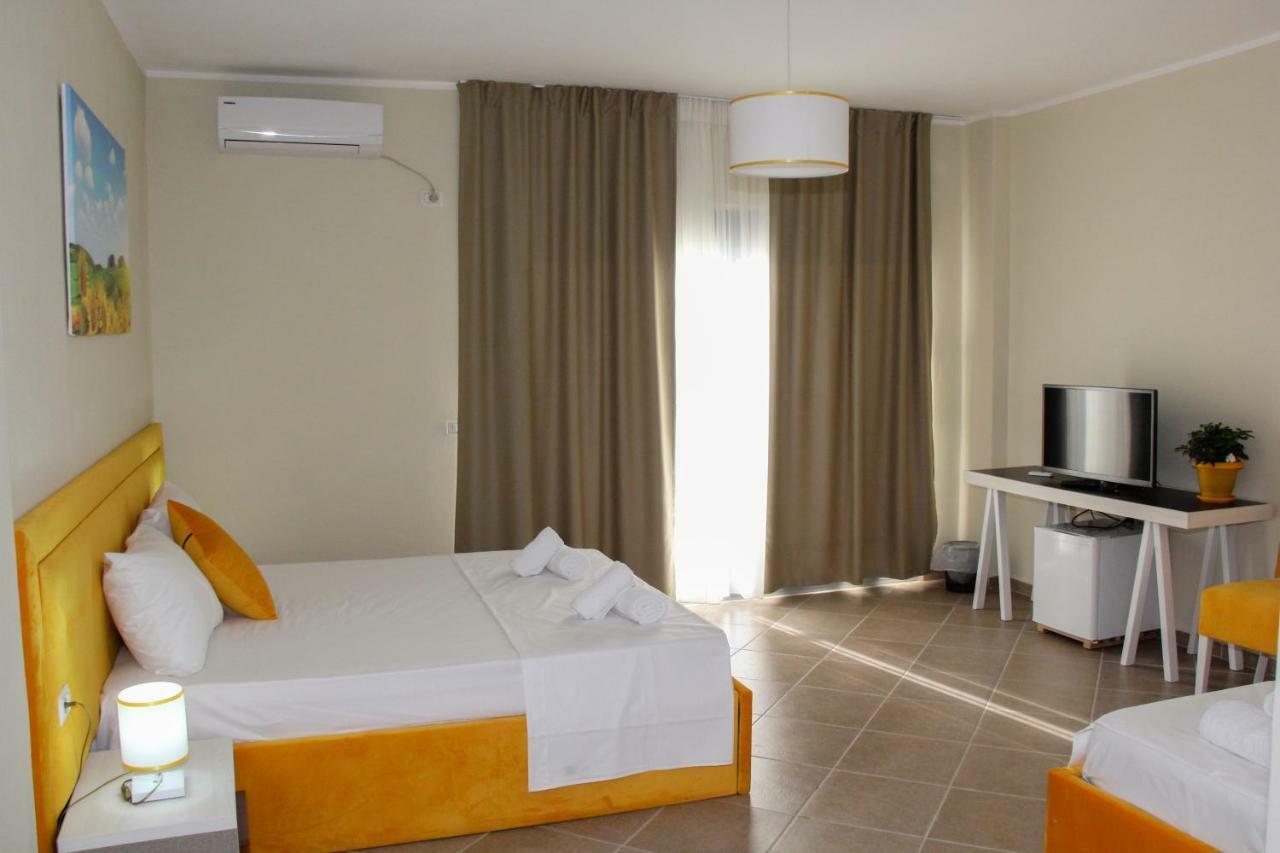 Sunrise Hotel Sarande