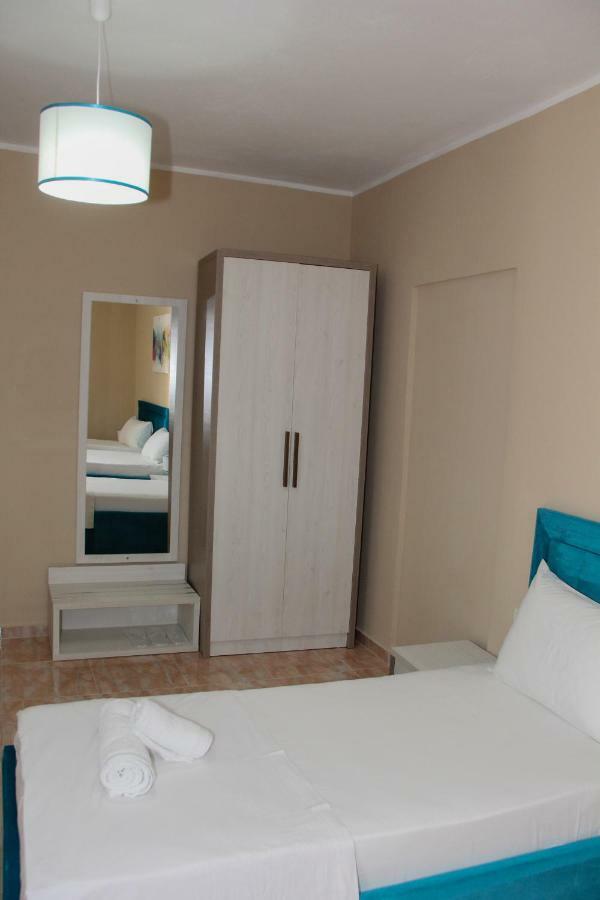 Sunrise 4* Sarandë